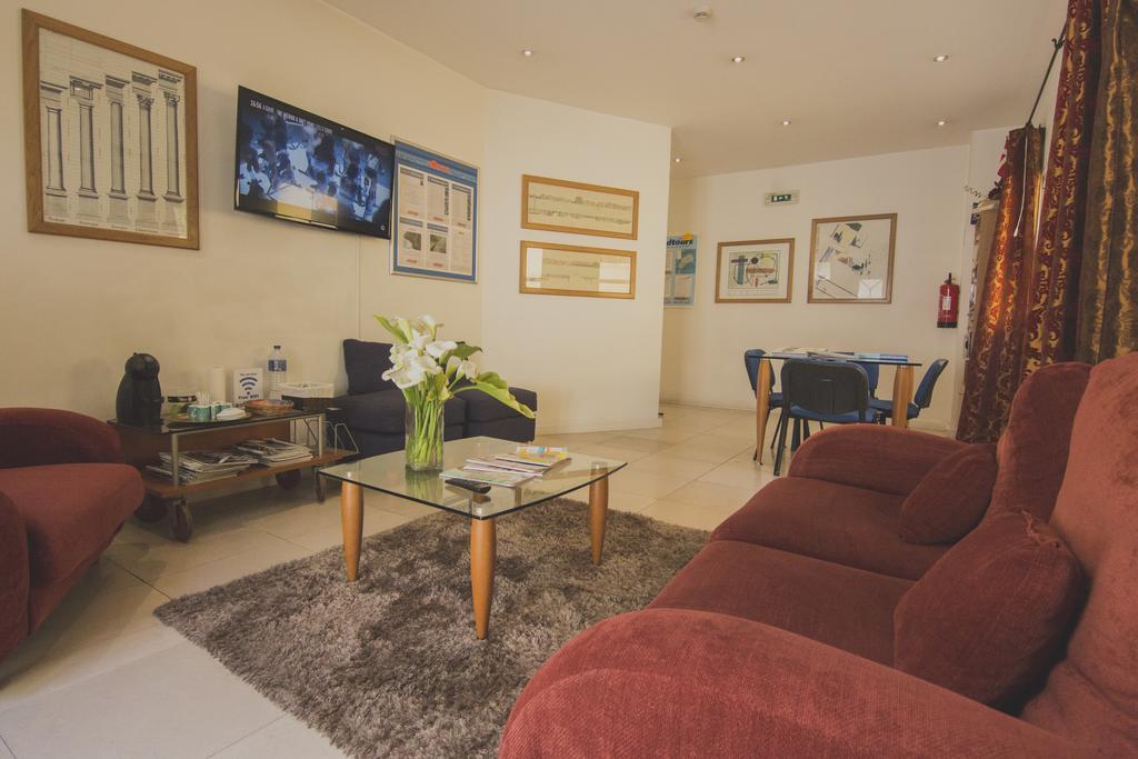 Apartamentos Turisticos Avenue Park 푼샬 외부 사진