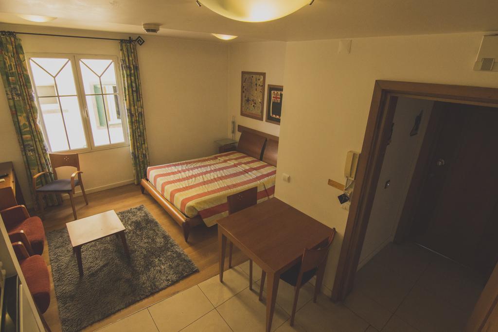 Apartamentos Turisticos Avenue Park 푼샬 외부 사진