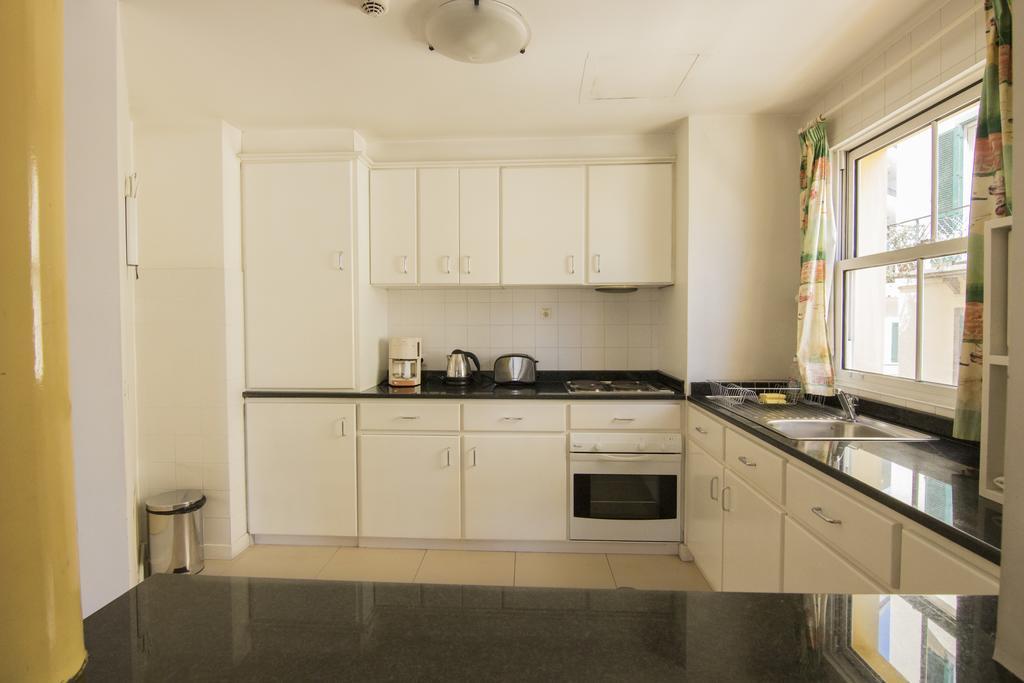 Apartamentos Turisticos Avenue Park 푼샬 외부 사진